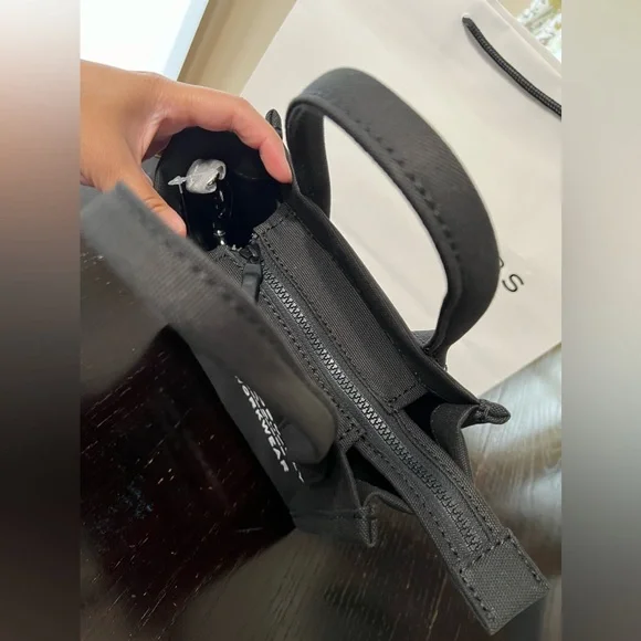 ❌SOLD❌NWT Marc Jacobs Canvas Crossbody Bag - Picture 7 of 8